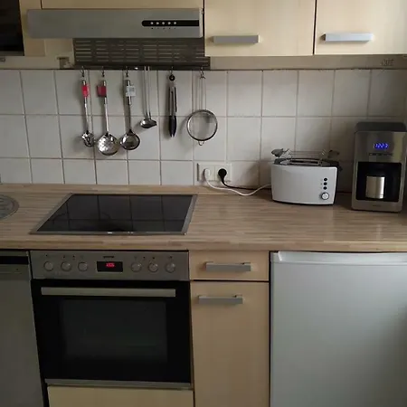 Ferienwohnung Im Zentrum -vorderhaus- דירה *