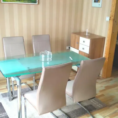 Ferienwohnung Im Zentrum -vorderhaus- * Luneburg