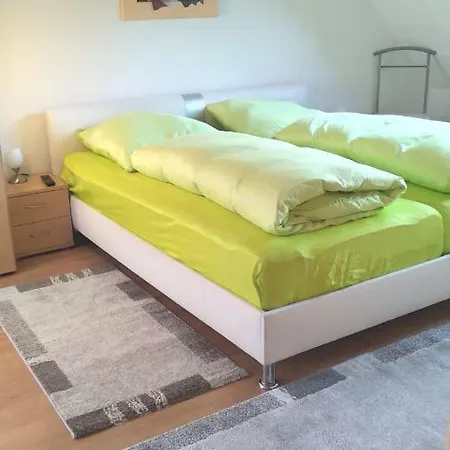 Ferienwohnung Im Zentrum -vorderhaus- *